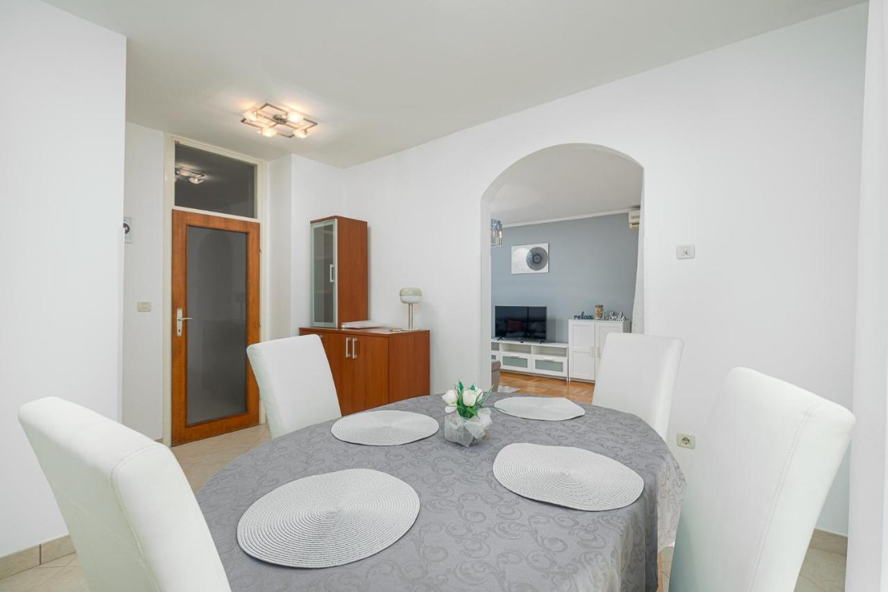 Dea B4+1 Appartement Poreč
