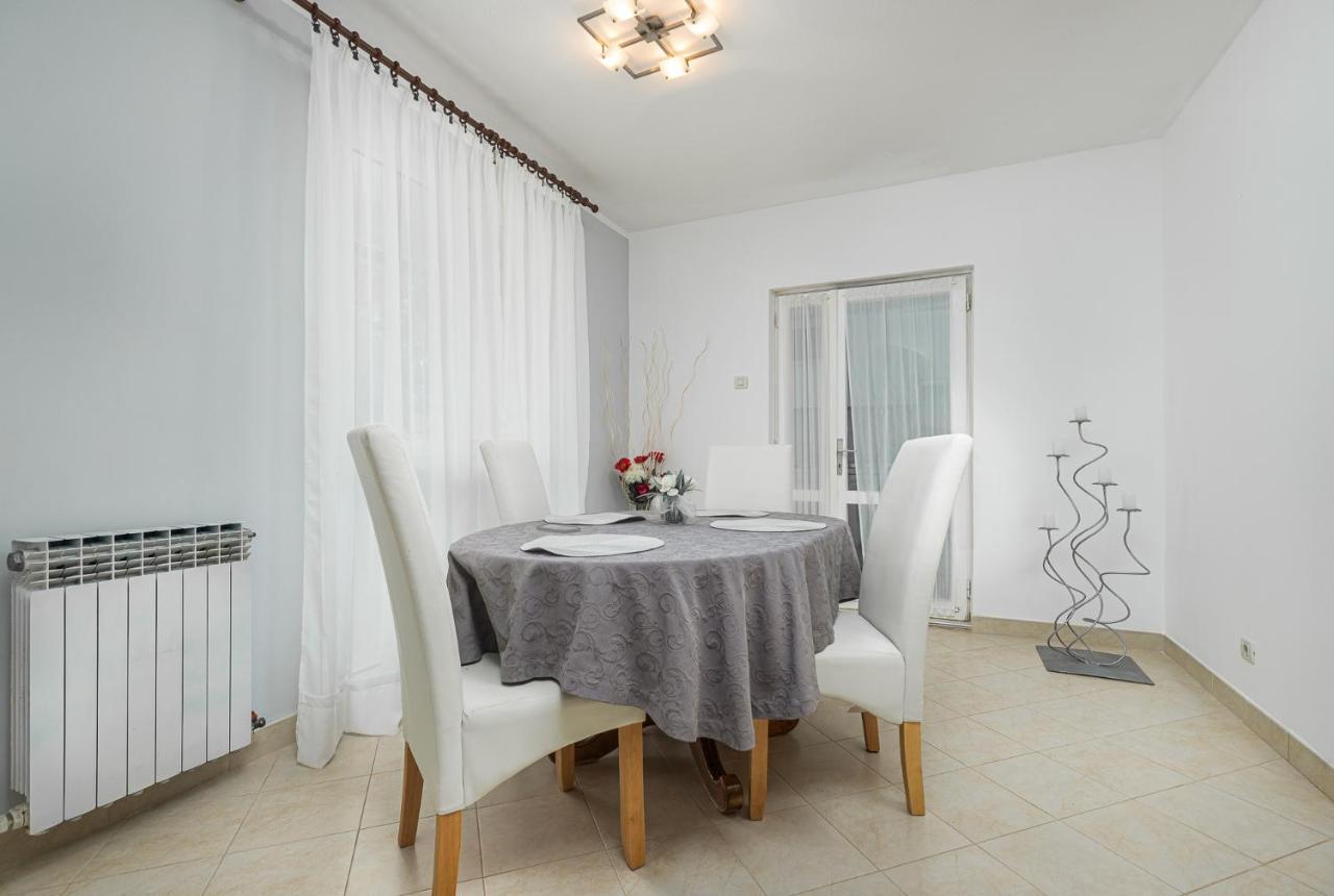 Appartement Dea B4+1 *